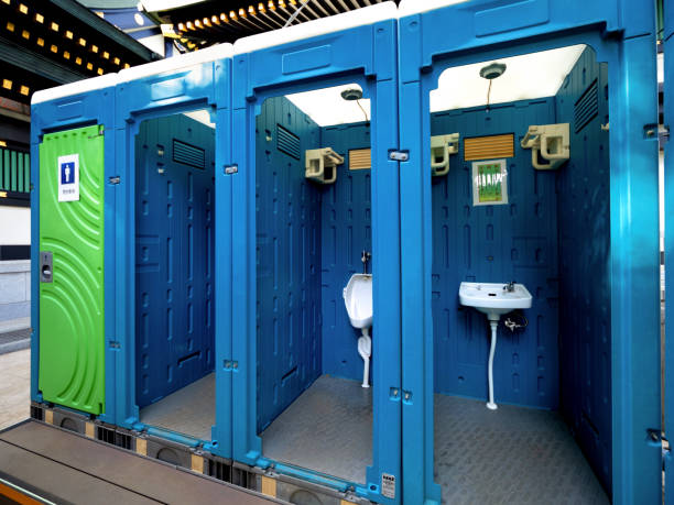 Best Construction site porta potty rental  in Valley Center, KS